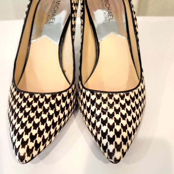 MICHAEL KORS WOMEN'S DOROTHY FLEX PUMP CALF HAIR HOUNDSTOOTH HEELS SIZE 8.5 - Picture 7 of 11